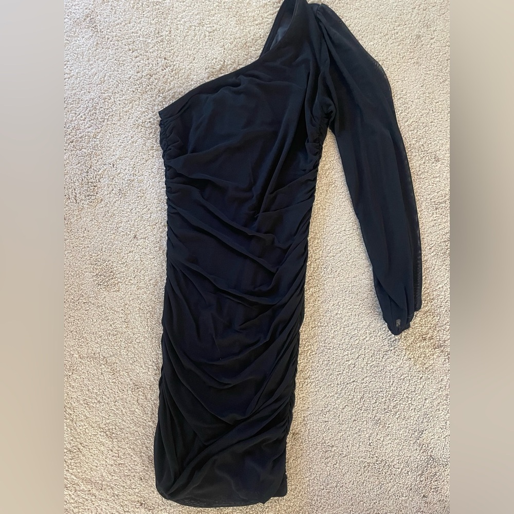 Elegant Black One-Shoulder Dress